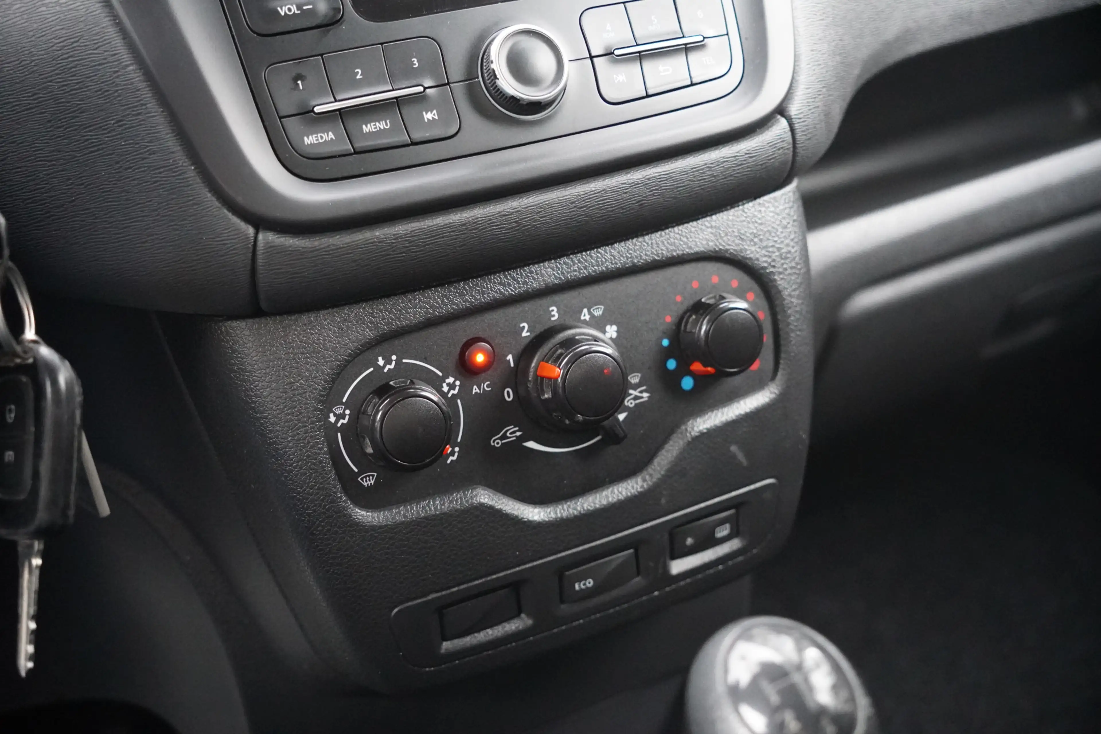 Dacia Dokker 1.6 MPI, AIRCO, BLUETOOTH, BTW-VRIJ / MARGE — photo 10