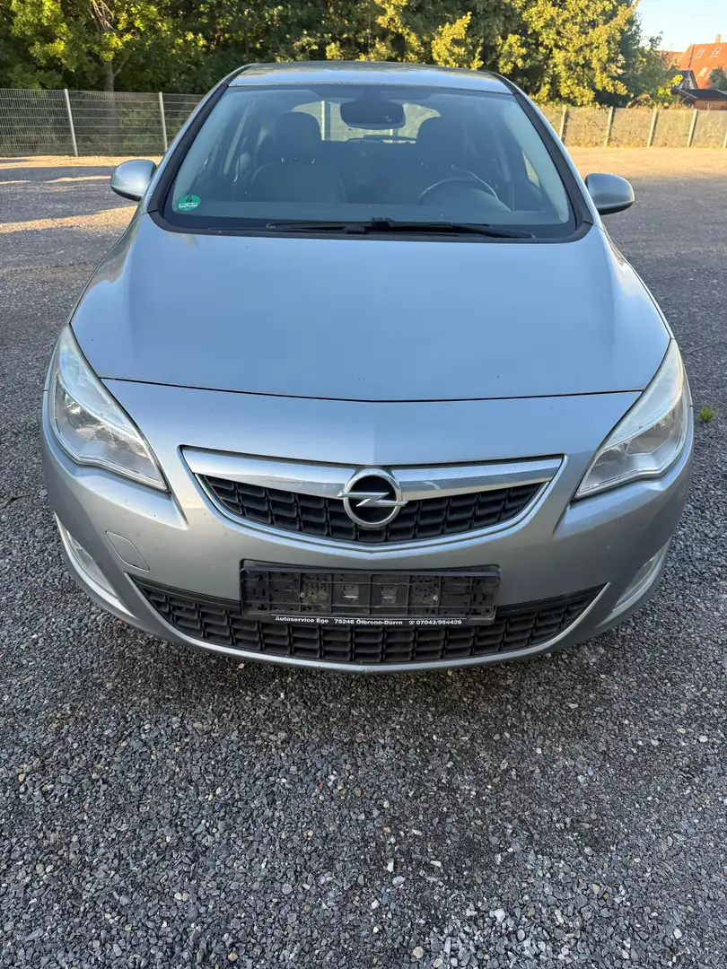 Opel Astra Innovation Grau - 2