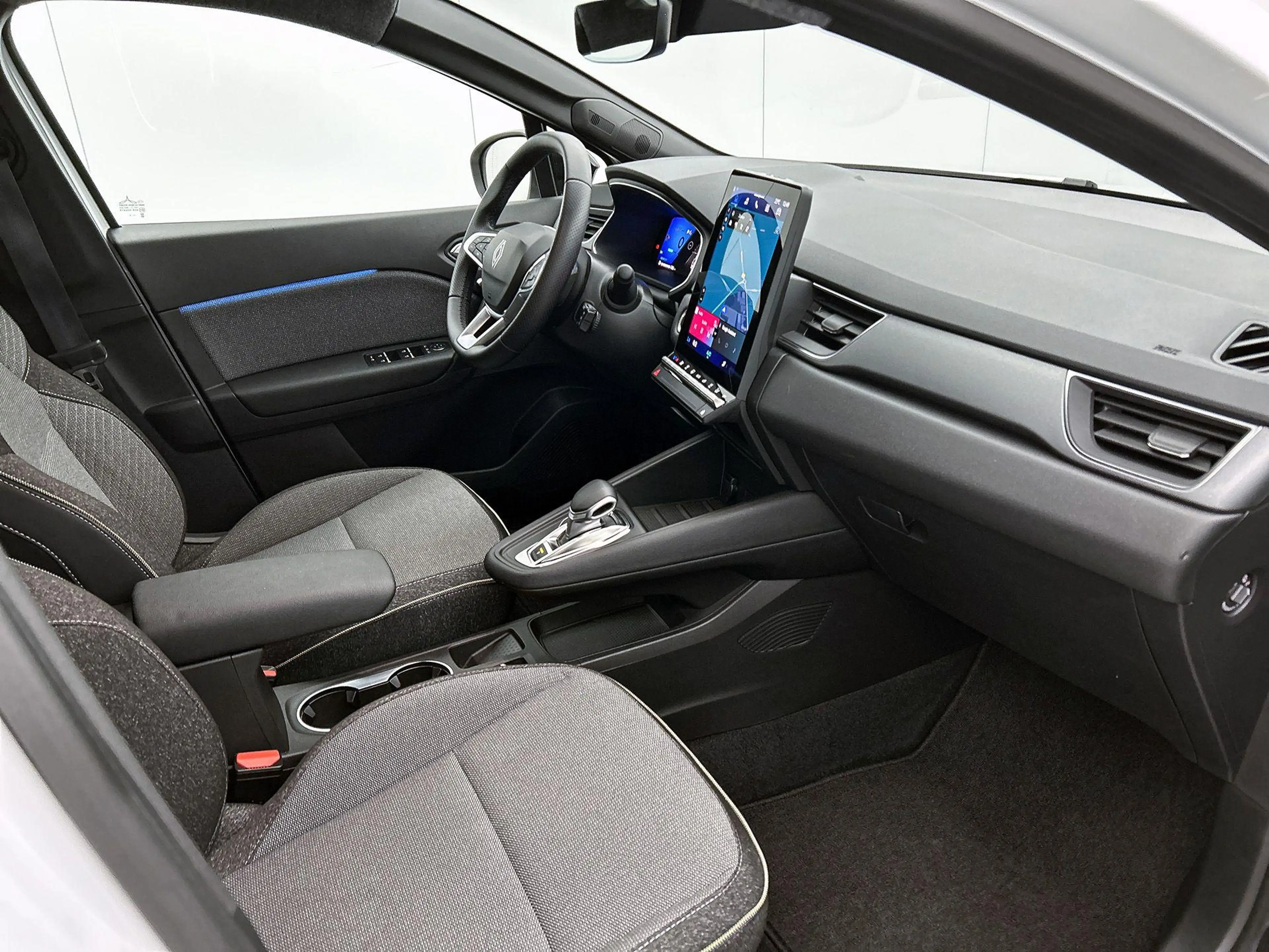 Renault Symbioz 1.6 E-Tech full hybrid 145 techno — photo 9