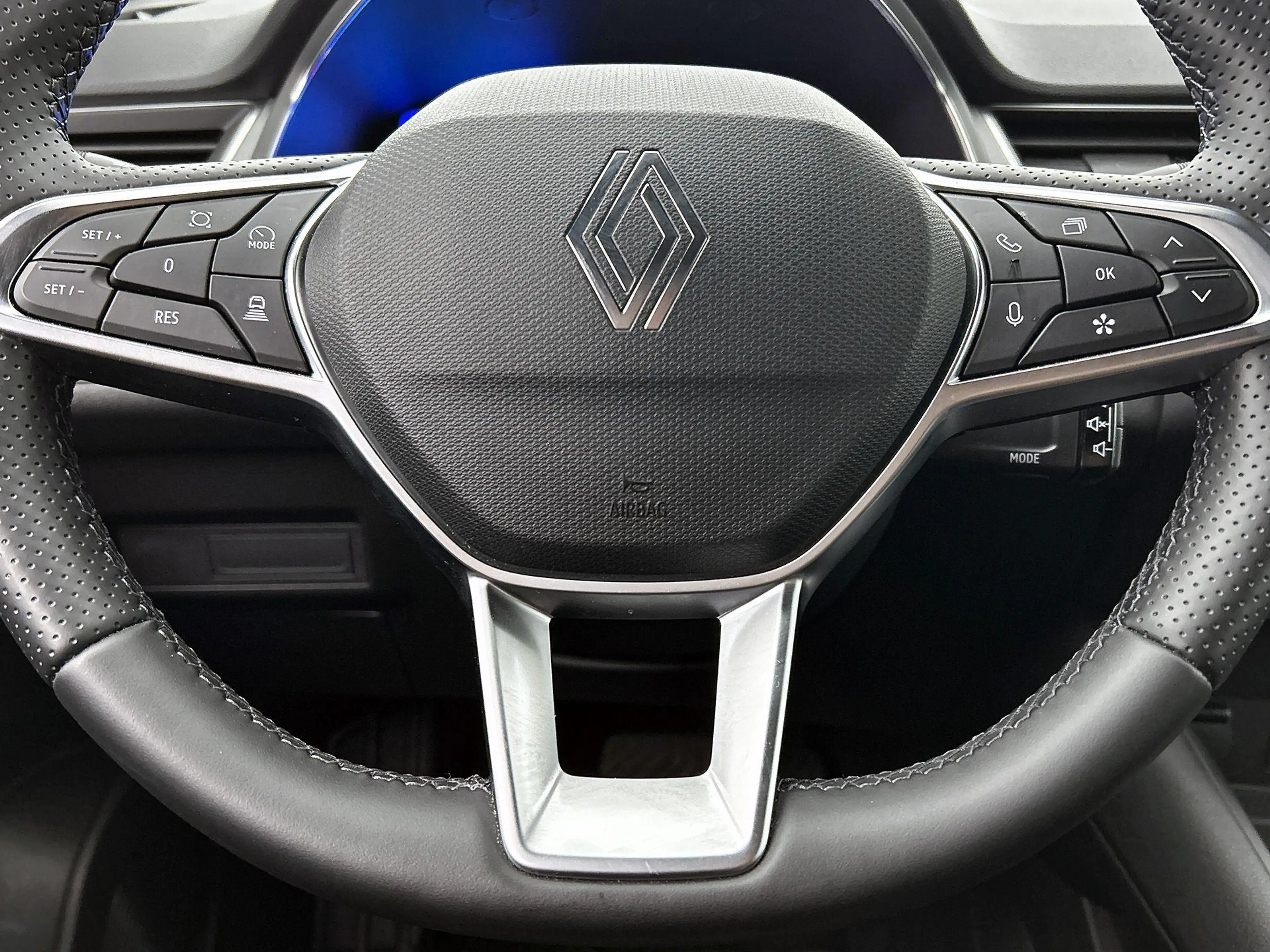 Renault Symbioz 1.6 E-Tech full hybrid 145 techno — photo 14