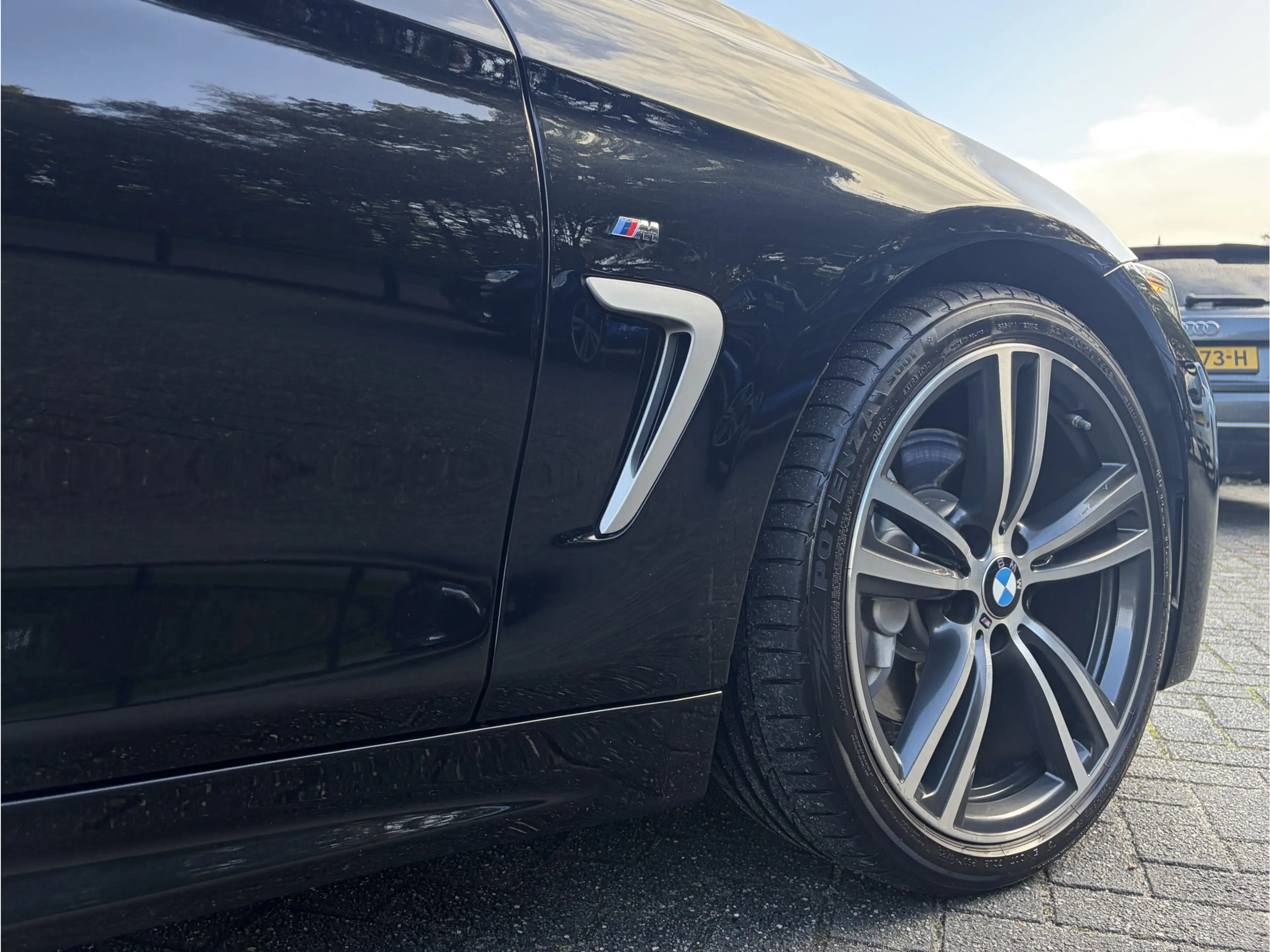 BMW 440 4-serie Cabrio 440i Centennial High Executive — photo 38