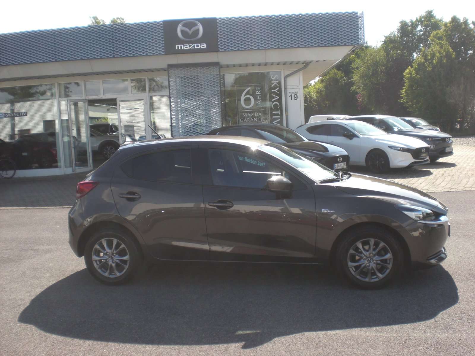 Mazda 2