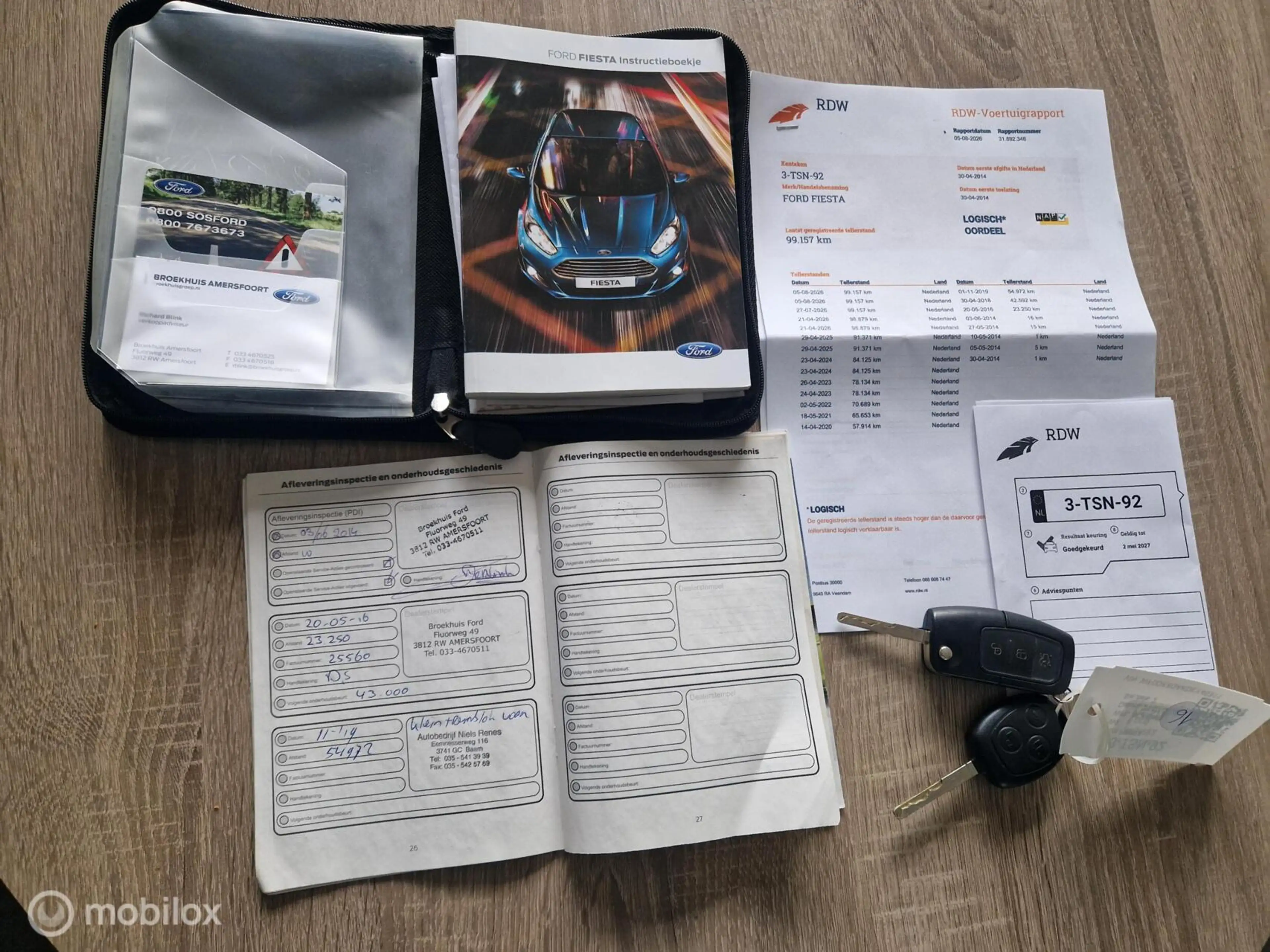 Ford Fiesta 1.0 EcoBoost Hot Hatch 99157 km Edition 434/500 — photo 6