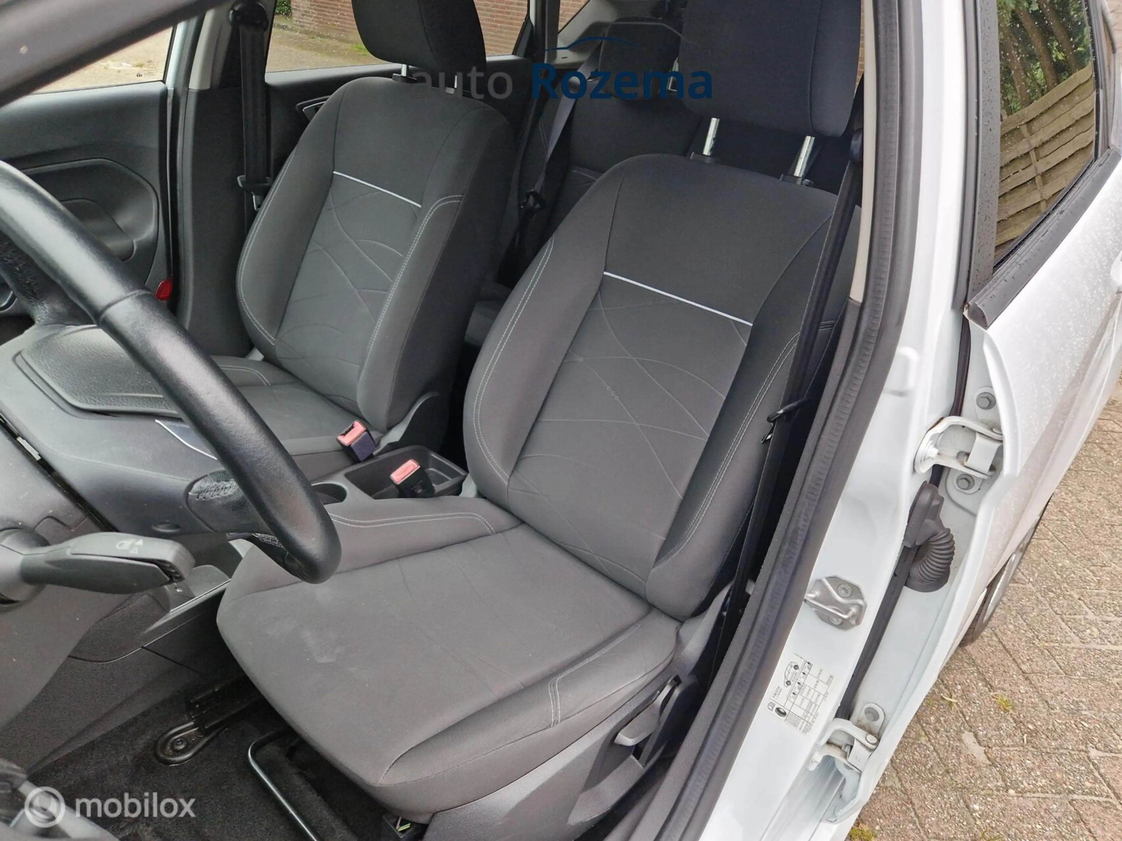 Ford Fiesta 1.0 EcoBoost Hot Hatch 99157 km Edition 434/500 — photo 3