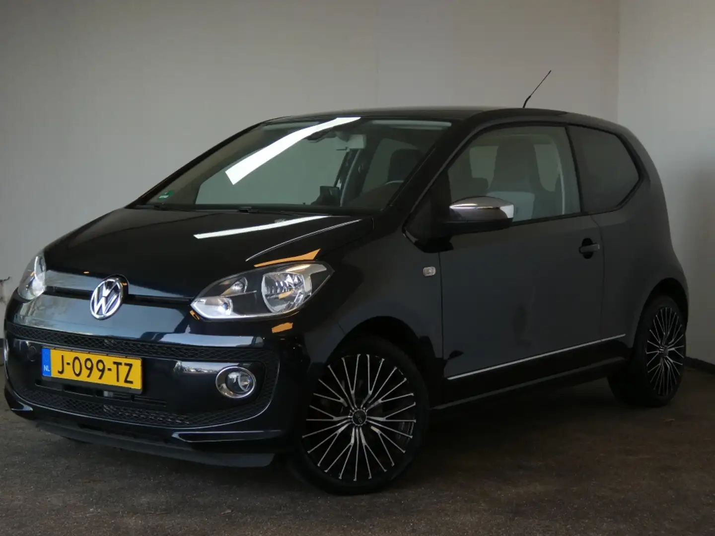 Volkswagen up! 1.0 high up! Negro - 1
