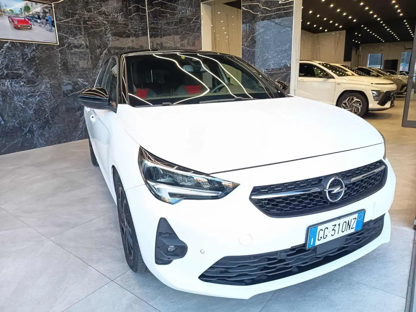 Opel Corsa 1.5 D 100 CV GS Line Bianco - 2