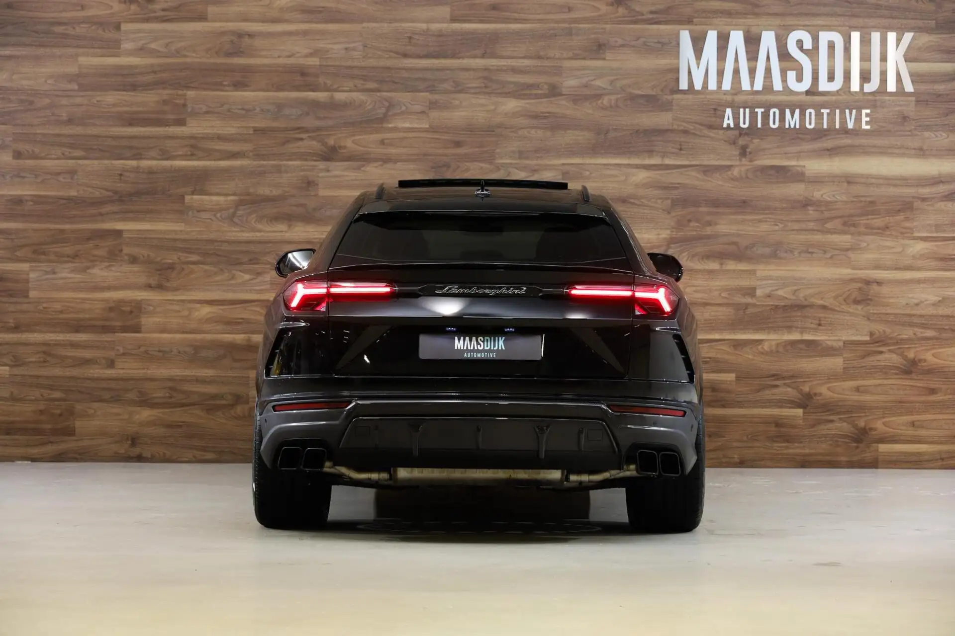 람보르기니 우루스 4.0 V8 Biturbo 2020 검정 사진 6