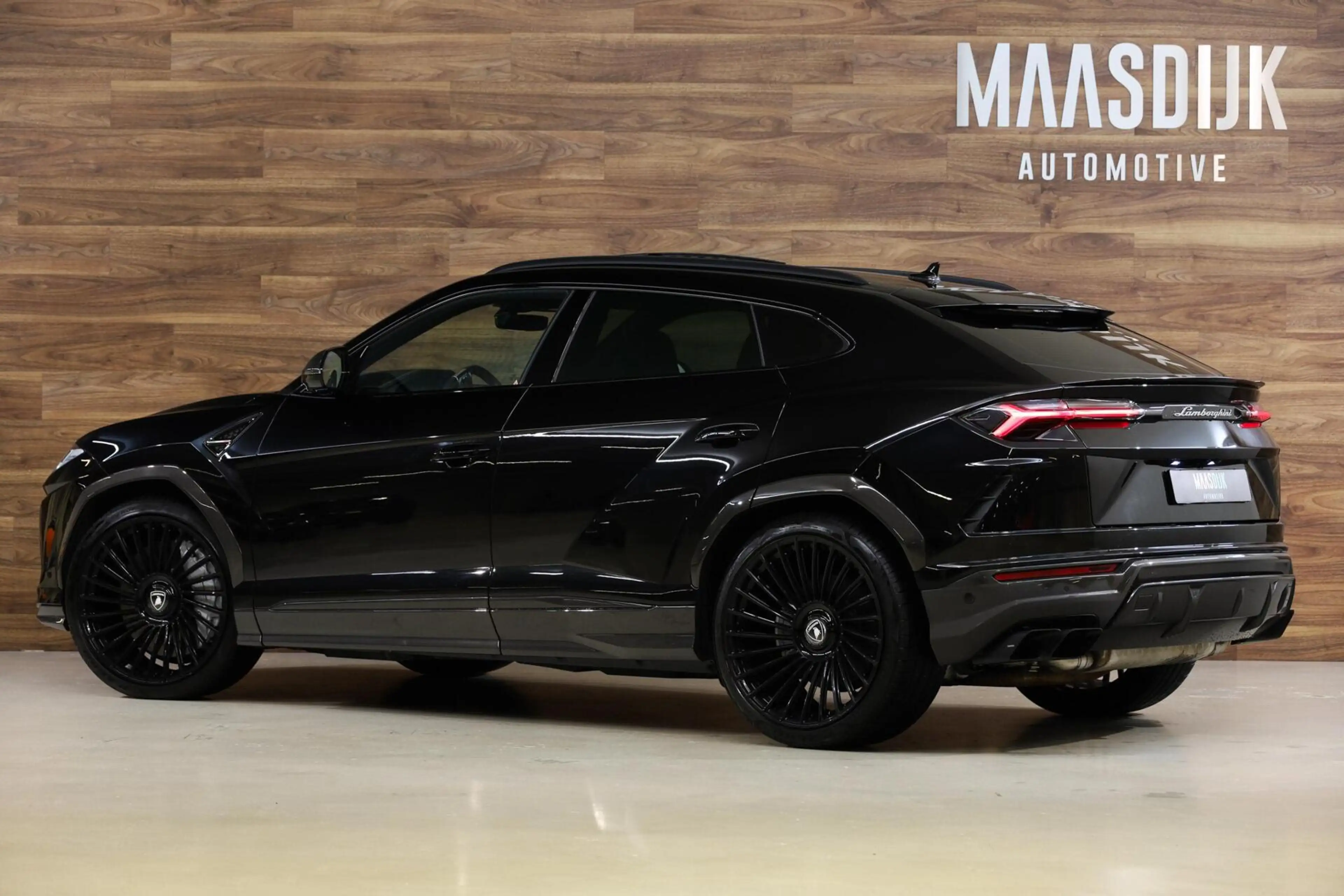 Lamborghini Urus 4.0 V8|Novitec|Full Carbon Ext.|Keramisch| — photo 13