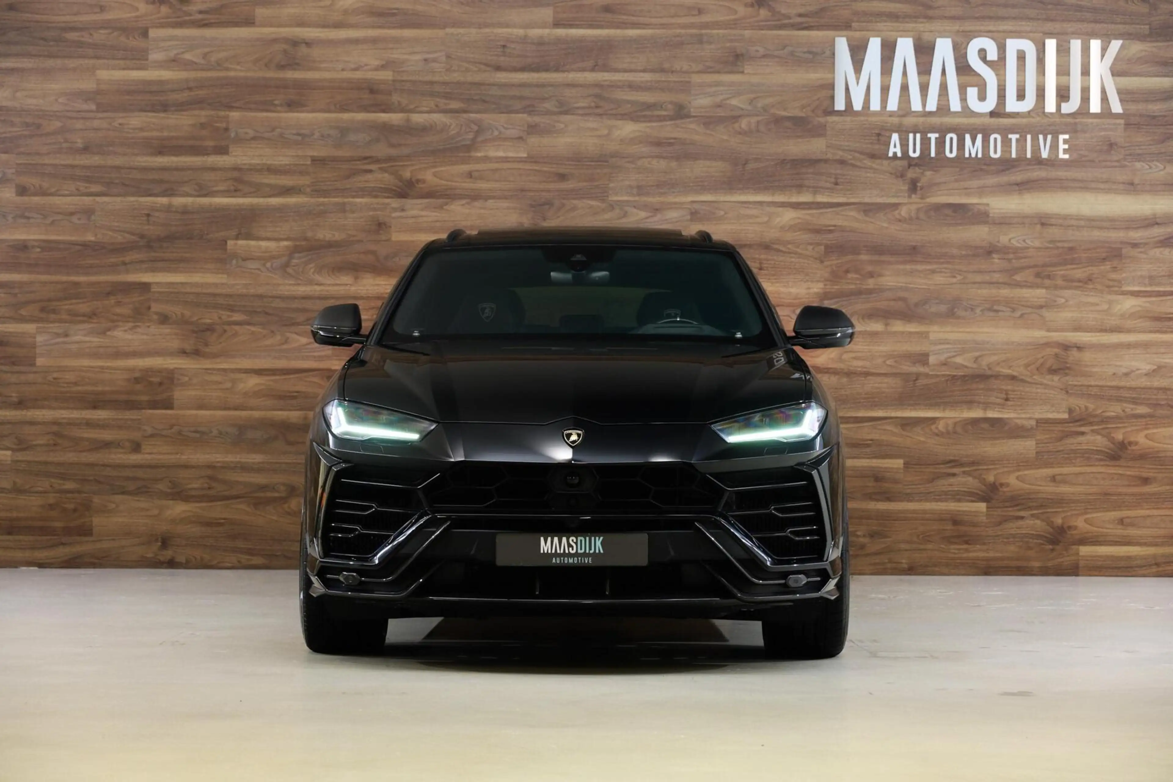 Lamborghini Urus 4.0 V8|Novitec|Full Carbon Ext.|Keramisch| — photo 2