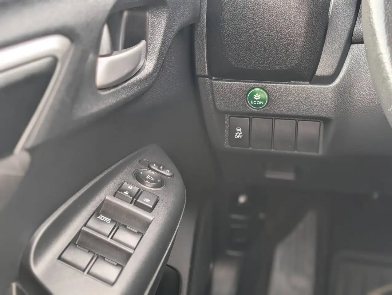 Honda Fit снимка Honda Fit