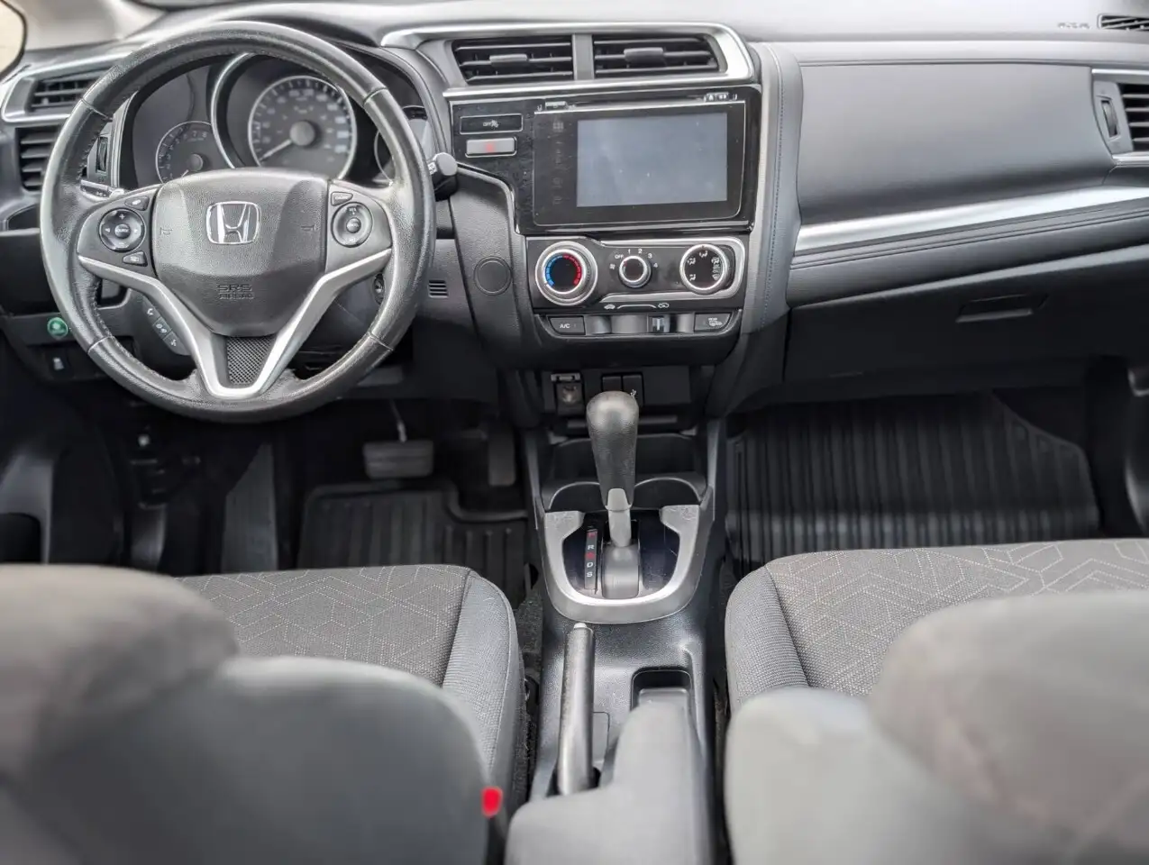Honda Fit снимка Honda Fit