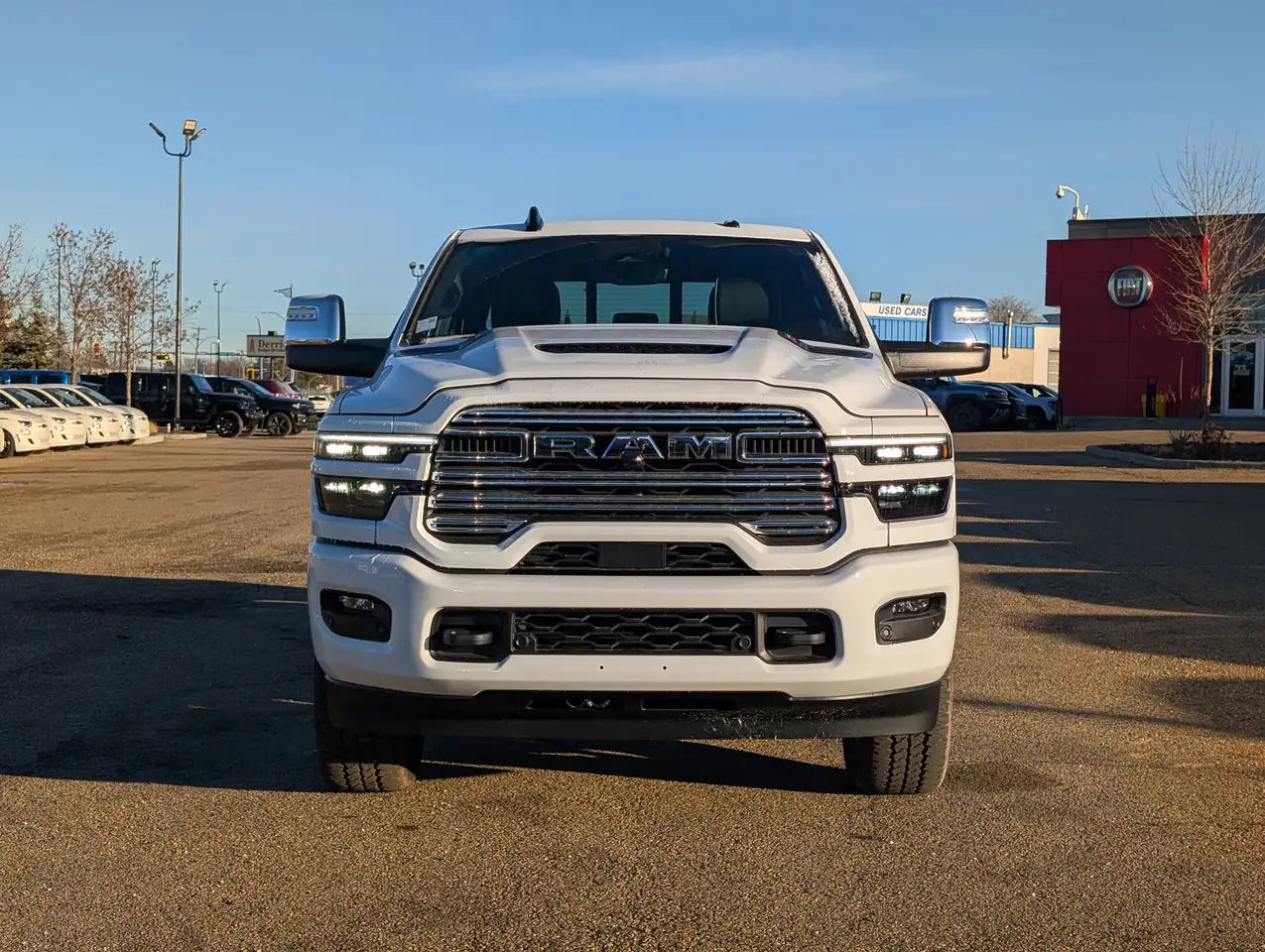 RAM 3500 снимка RAM 3500