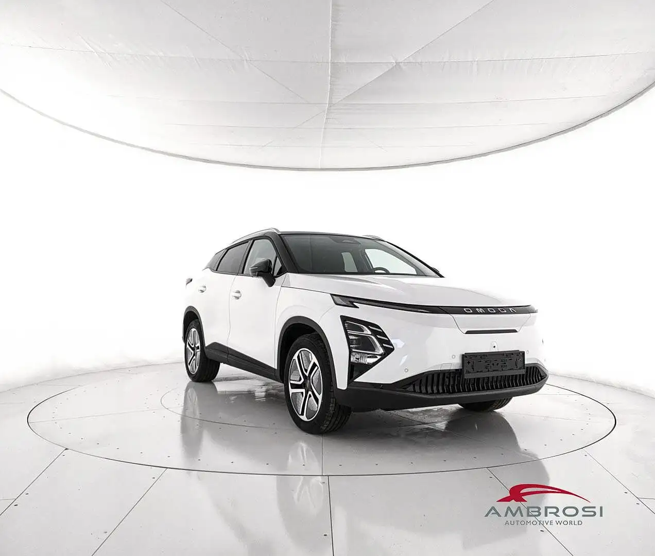 Omoda 5 EV COMFORT Белый - 2