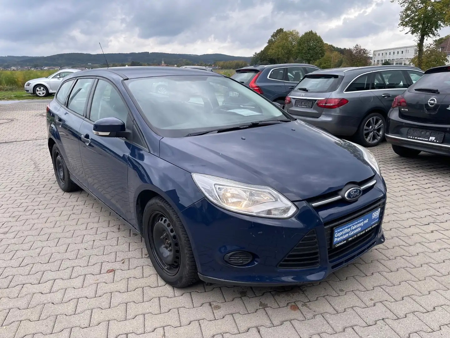 Ford Focus Turnier Ambiente Blau - 2