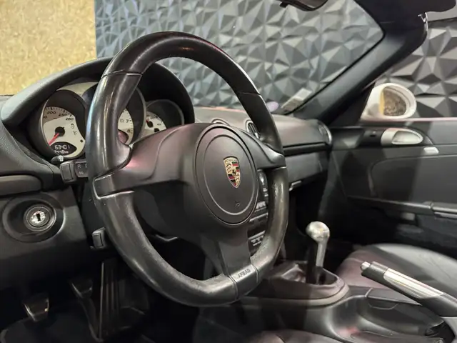 Porsche Boxster view 10