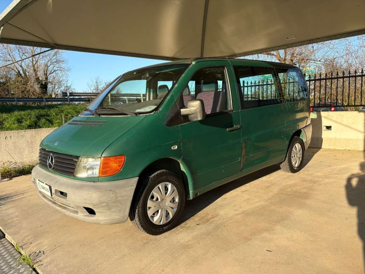 Mercedes-Benz Vito 110 TD 3 POSTI CAMBIO AUTOMATICO + GANCIO TRAINO