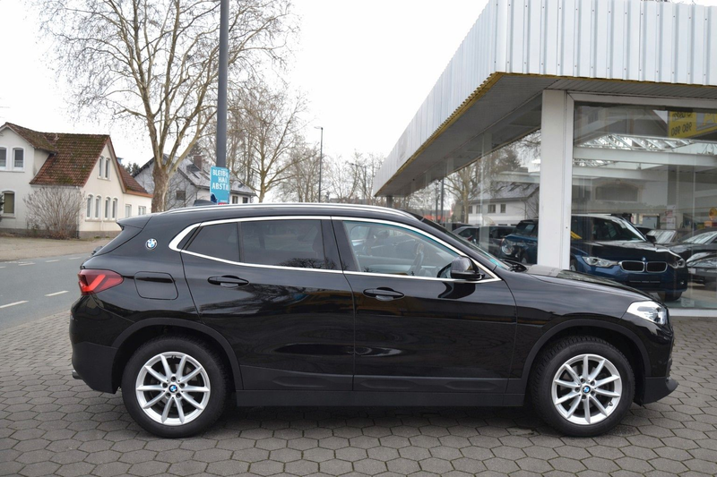 BMW X2 sDrive 18d*Advantage*Ambiente*LED*Navi*Temp.* — photo 4