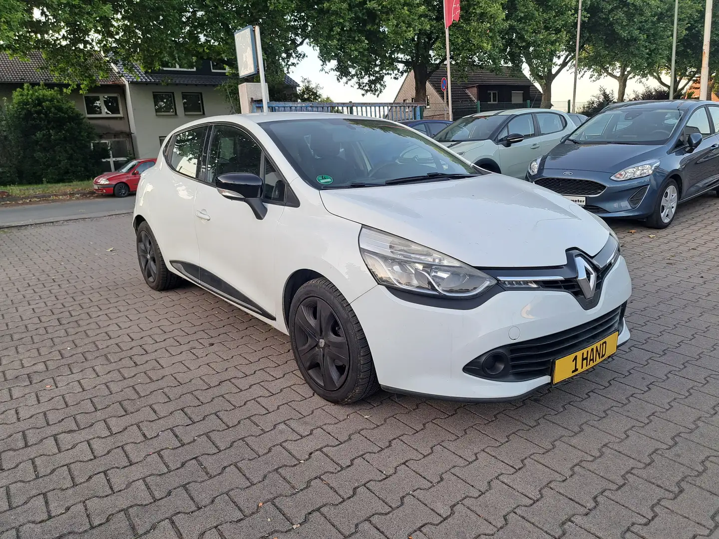 Renault Clio TCe 90 Limited Weiß - 1