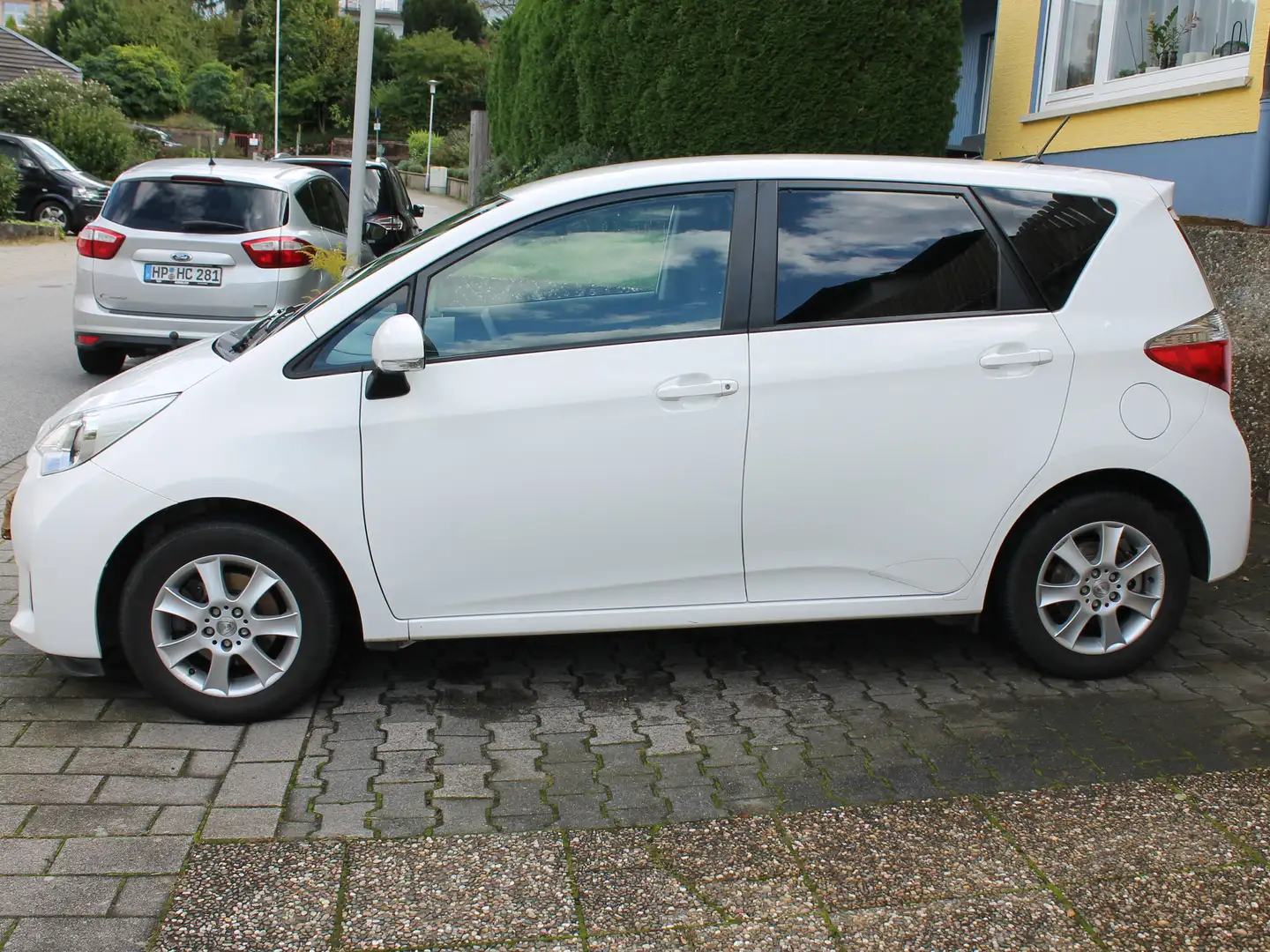 Toyota Verso-S Verso S 1.33 VVT-i Cool Fehér - 2