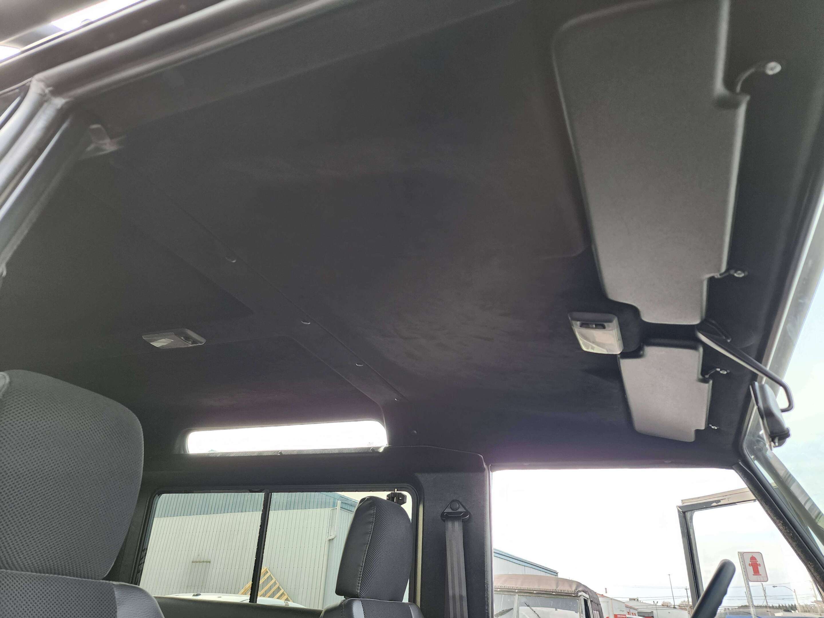 1999 Land Rover Defender TD5 thumb 8