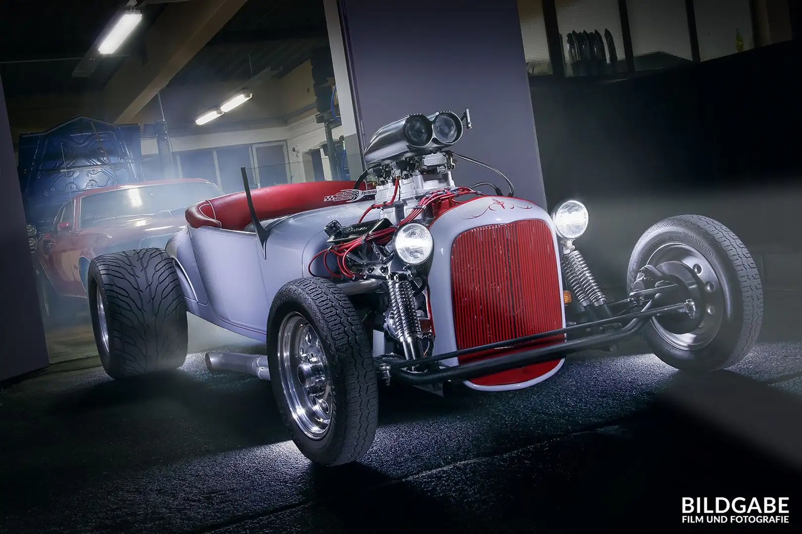 Ford Hotrod - T Roadster Blanc - 1