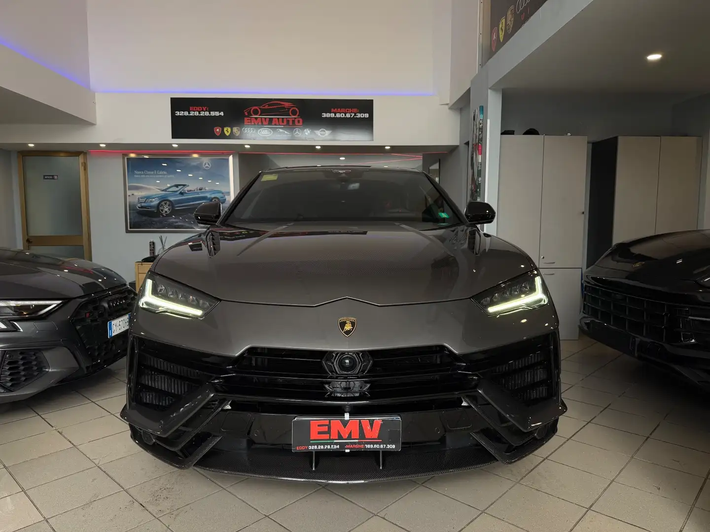Lamborghini Urus Urus 4.0 Performante 666cv Grigio - 2