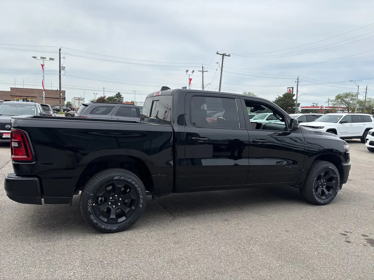 RAM 1500 снимка RAM 1500