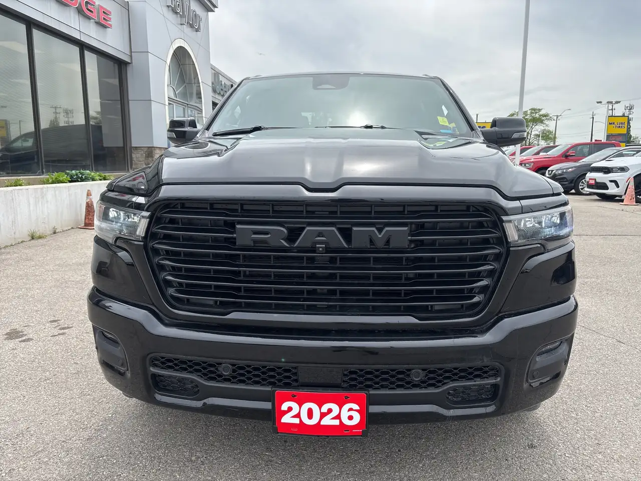 RAM 1500 снимка RAM 1500