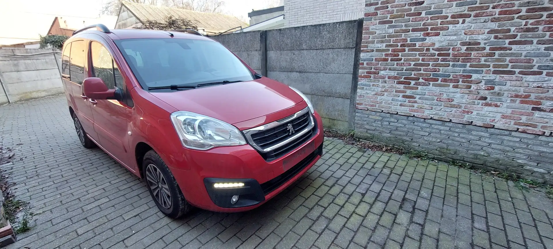 Peugeot Partner Tepee 110 Stop&Start Allure - 1