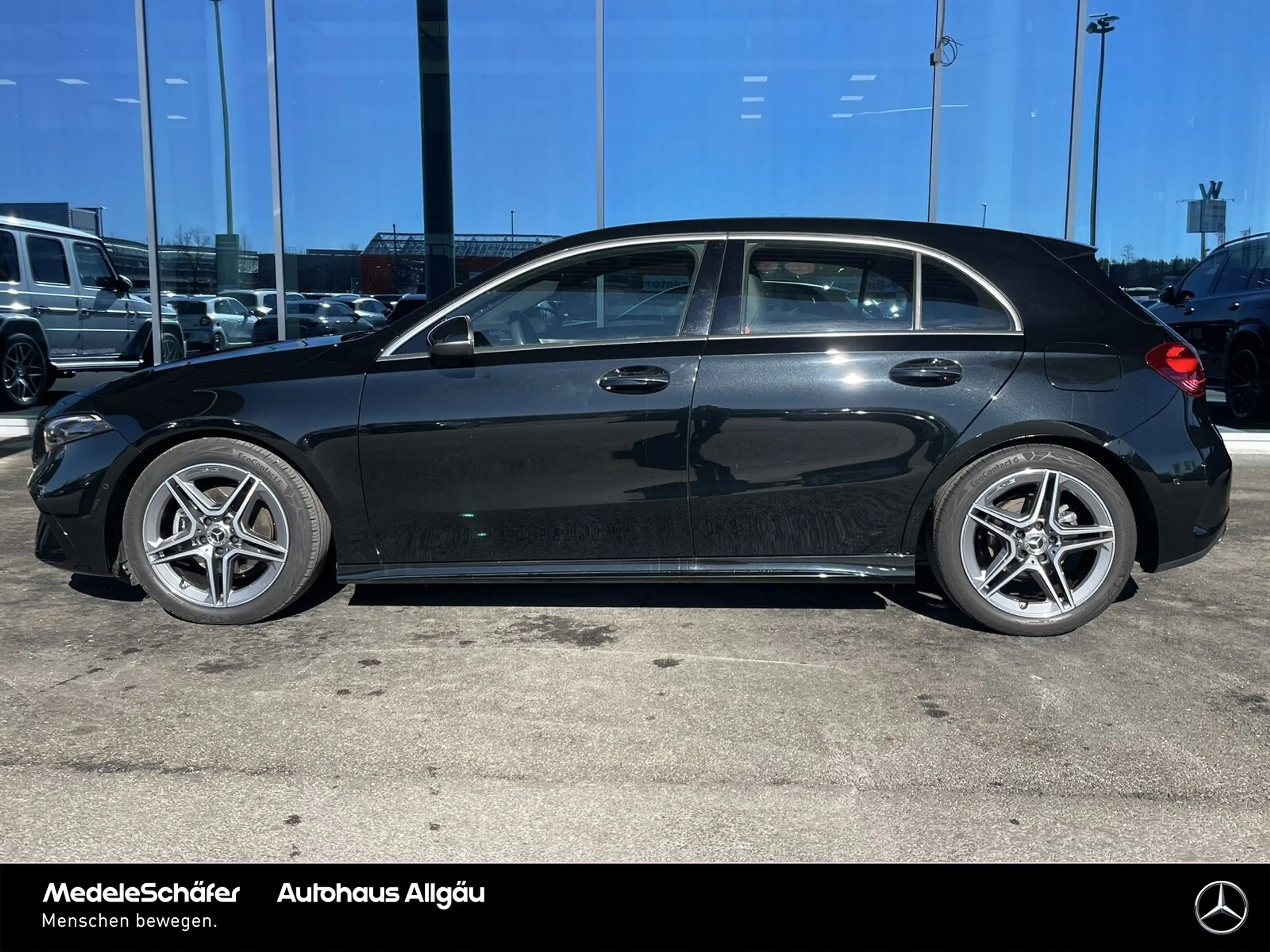 Mercedes-Benz A 200 A 200 d AMG LEDER AHK Distronic Keyless Ambiente — photo 6
