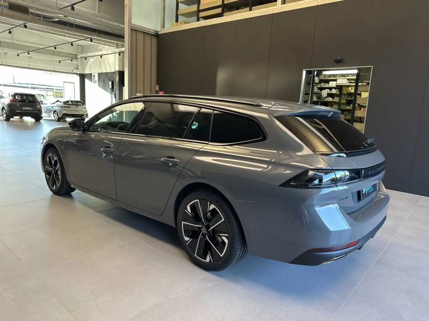 Peugeot 508 SW BlueHDi 130 EAT8 S&S  GT Gris - 2