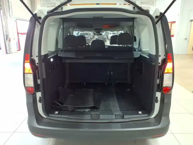 Volkswagen Caddy view 15