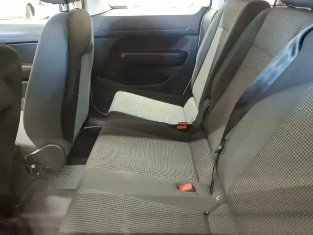 Volkswagen Caddy view 14