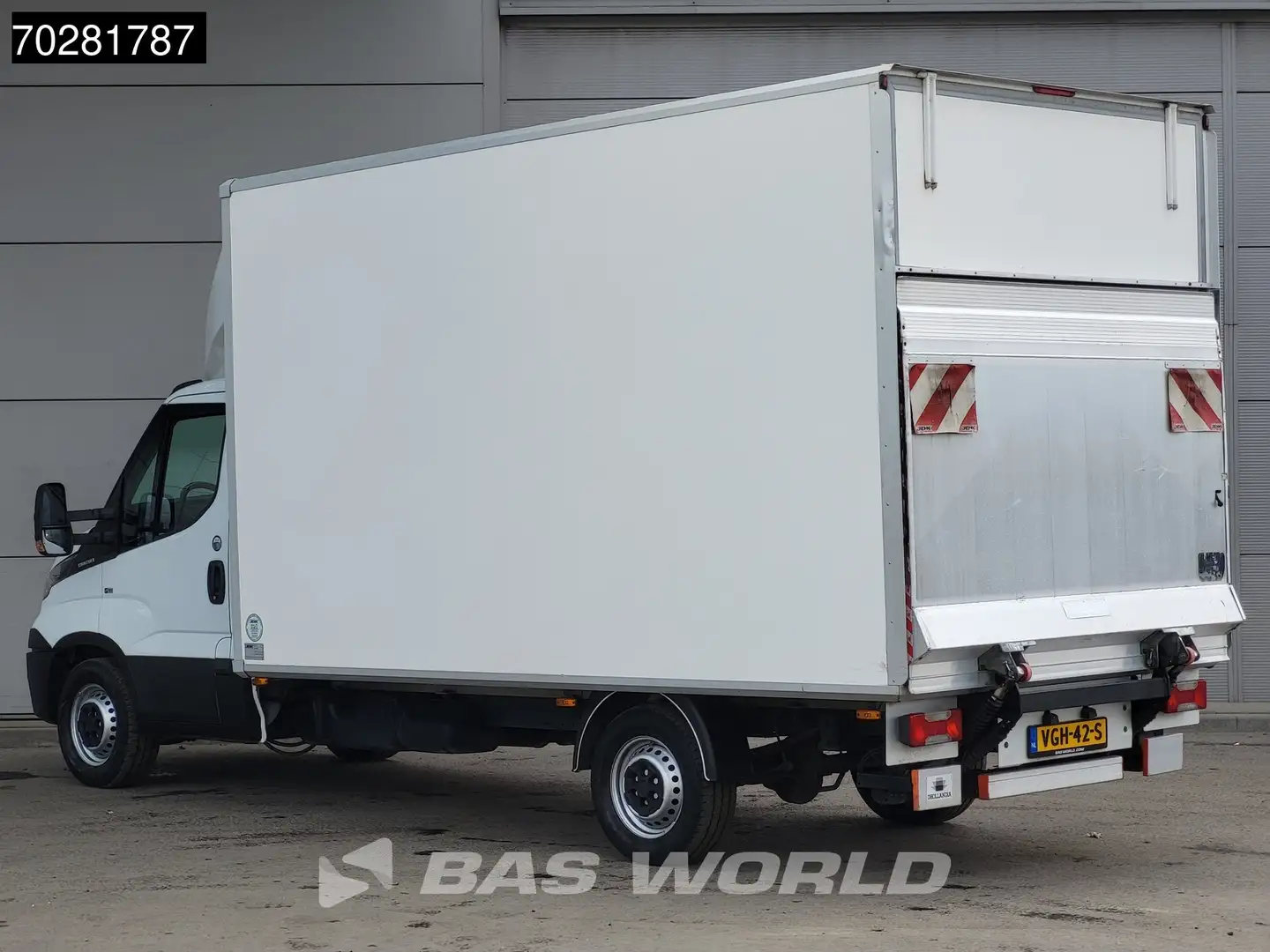 Iveco Daily 35S18 3.0L Laadklep Bakwagen Airco Lat om Lat Euro Weiß - 2