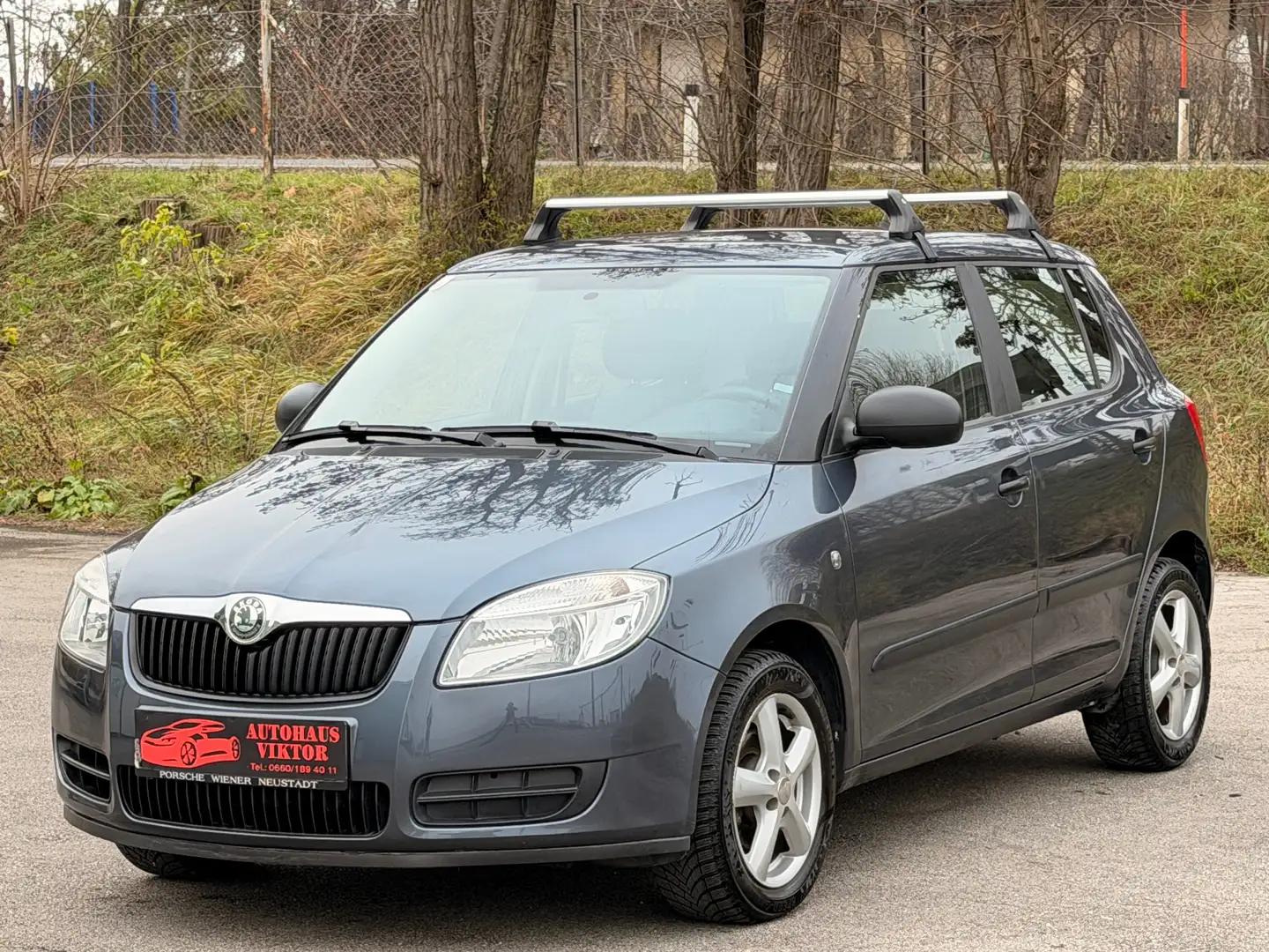 Skoda Fabia Classic 1.2 37000 km 1 besitz mit garantie Grau - 1