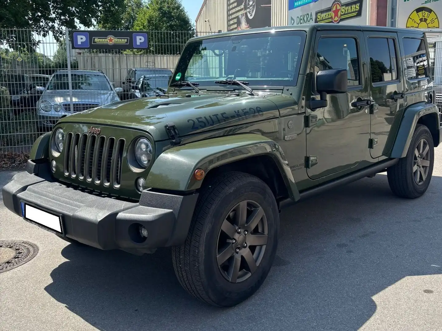 Jeep Wrangler Unlimited 2.8 CRD Automatik Rubicon Vert - 2