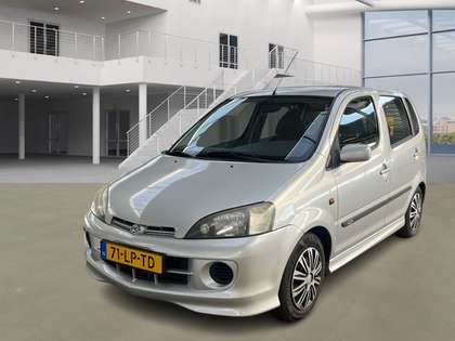 Daihatsu YRV Young RV 1.3-16V XTi/AUTOMAAT