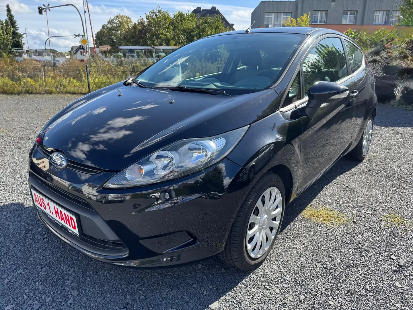 Ford Fiesta Fiesta  5-Türer 1.25 Ambiente 1 HAND inkl.Winte Schwarz - 1