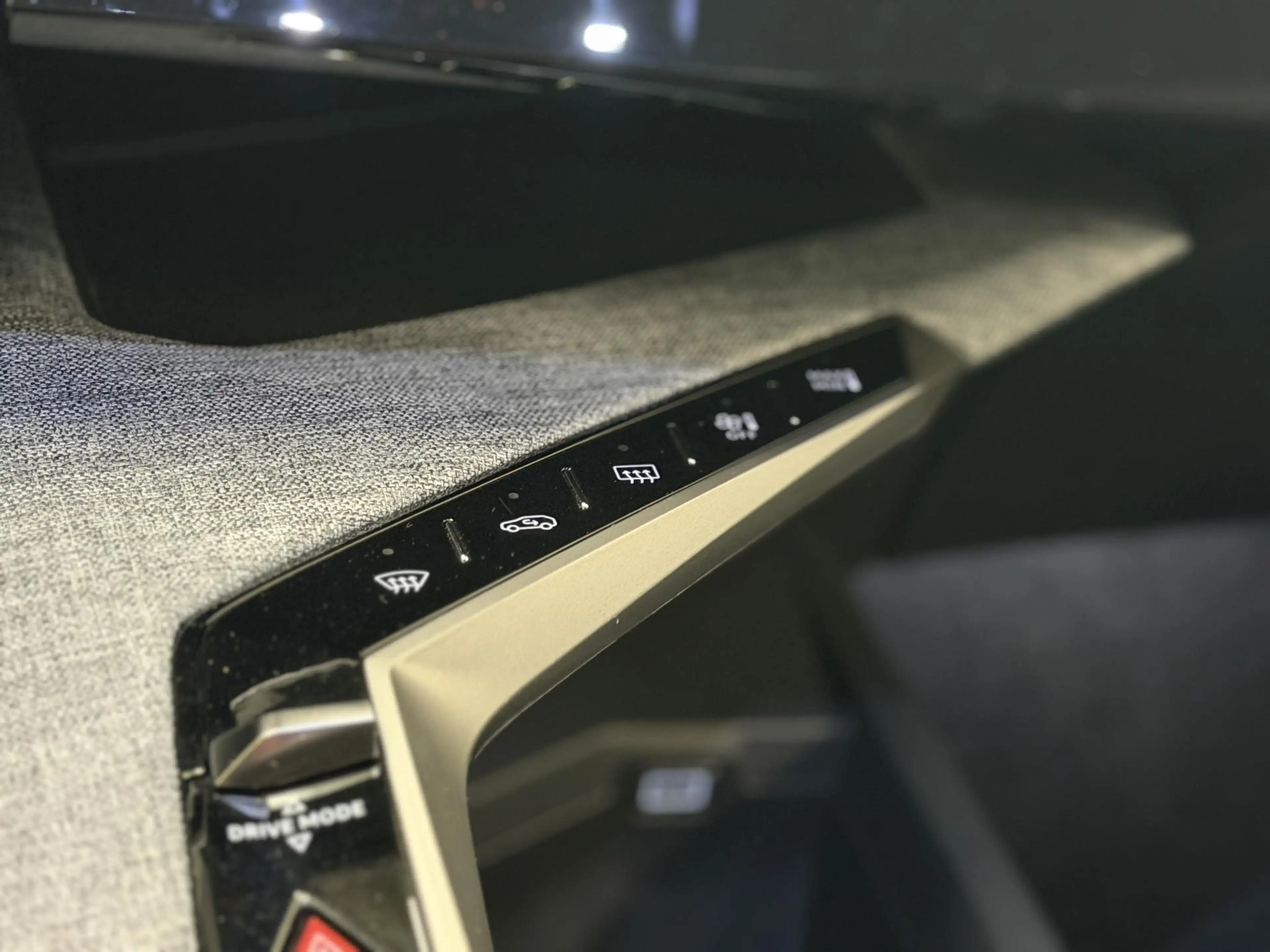 Peugeot 5008 1.2 Hybrid 136pk Allure Automaat Navigatie Cruise — photo 31