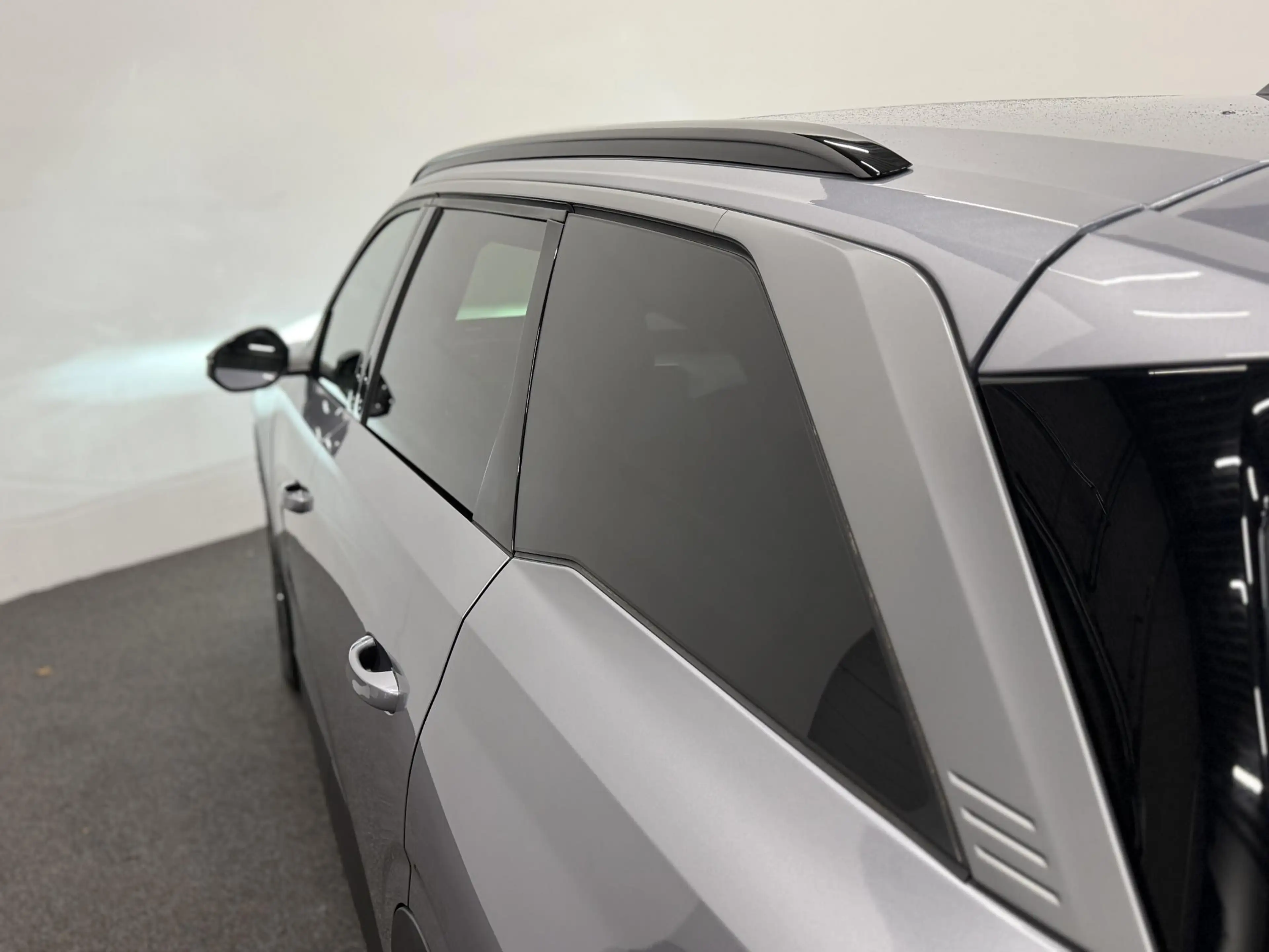 Peugeot 5008 1.2 Hybrid 136pk Allure Automaat Navigatie Cruise