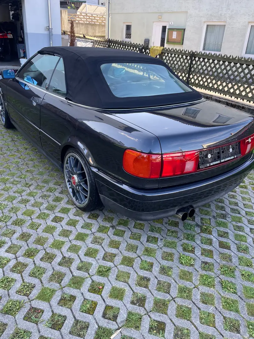 Audi Cabriolet 2,3 Fekete - 2