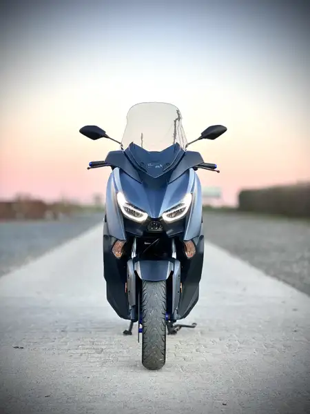 Yamaha X-Max 125 - foto 2