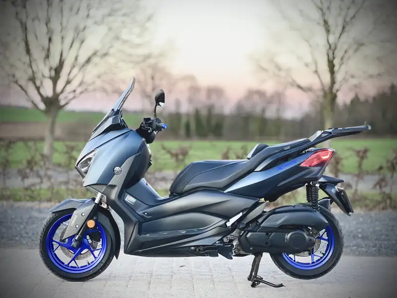 Yamaha X-Max 125 - foto 4