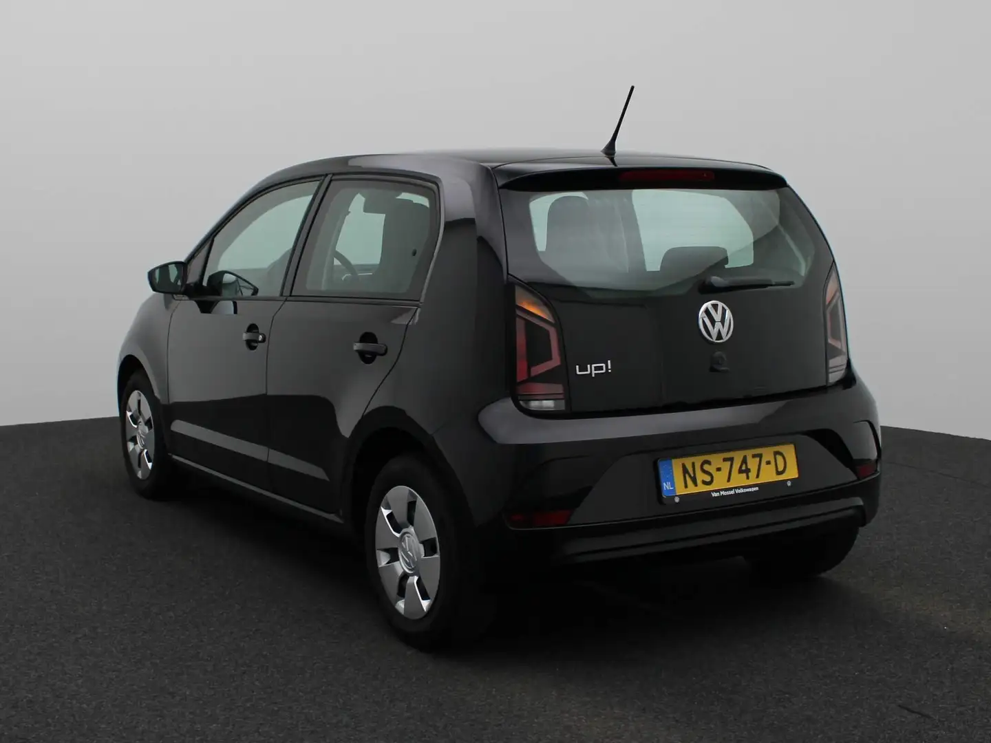 Volkswagen up! 1.0 BMT move up! | Airco | Dab+ | Bluetooth | Schwarz - 2