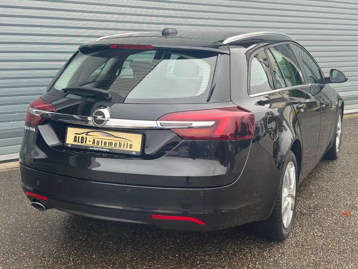 Opel Insignia A Sports Tourer Edition Schwarz - 2