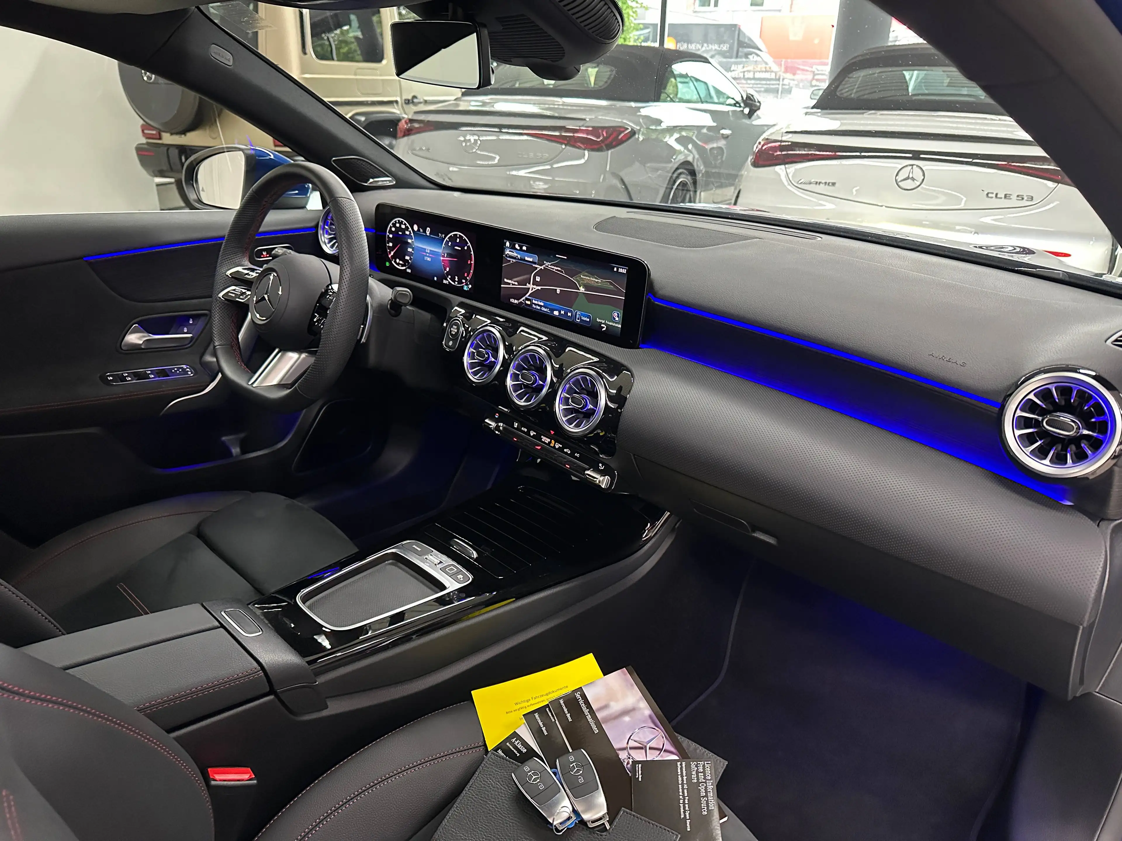 Mercedes-Benz A 220 d AMG Line MBUX/LED/PSD/TW/SPUR/PTS/SHZ/KAMERA/1HD/LMR19" — photo 8