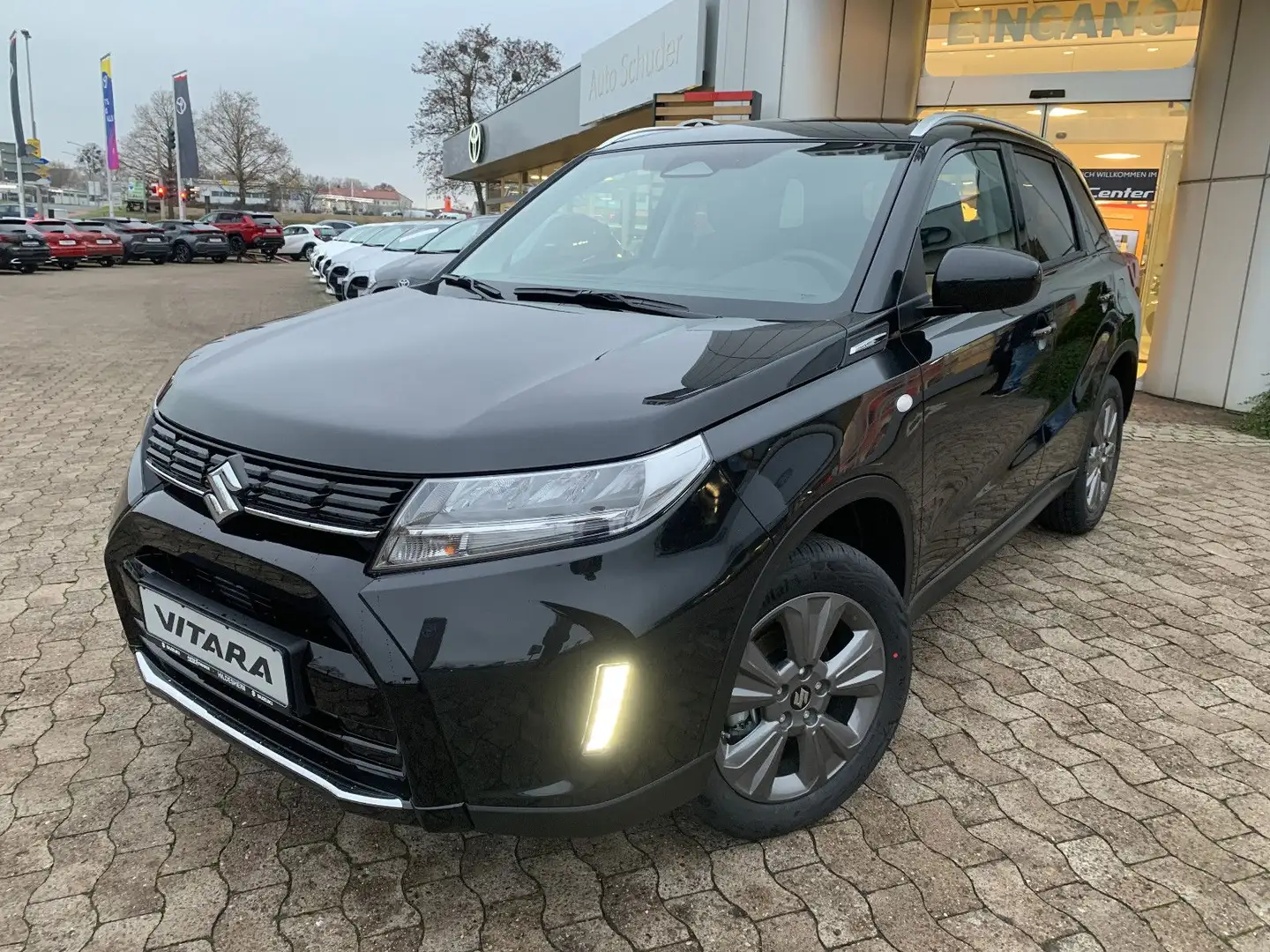 Suzuki Vitara 1,4 Boosterjet Hybrid Comfort Negro - 1
