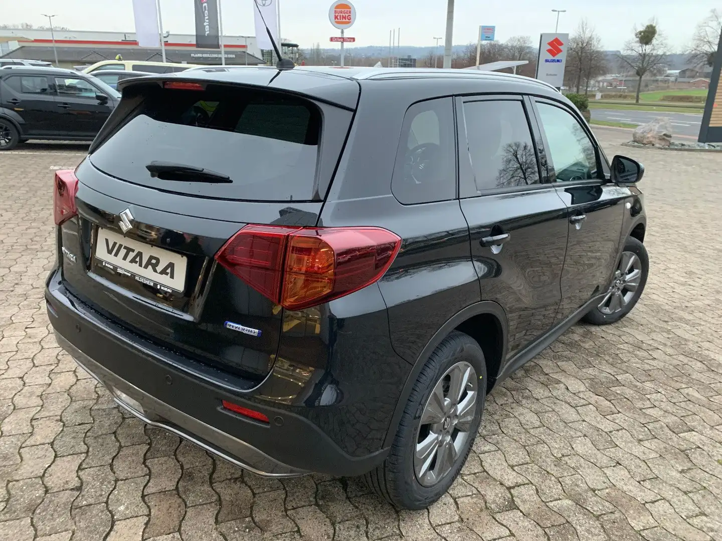 Suzuki Vitara 1,4 Boosterjet Hybrid Comfort Negro - 2
