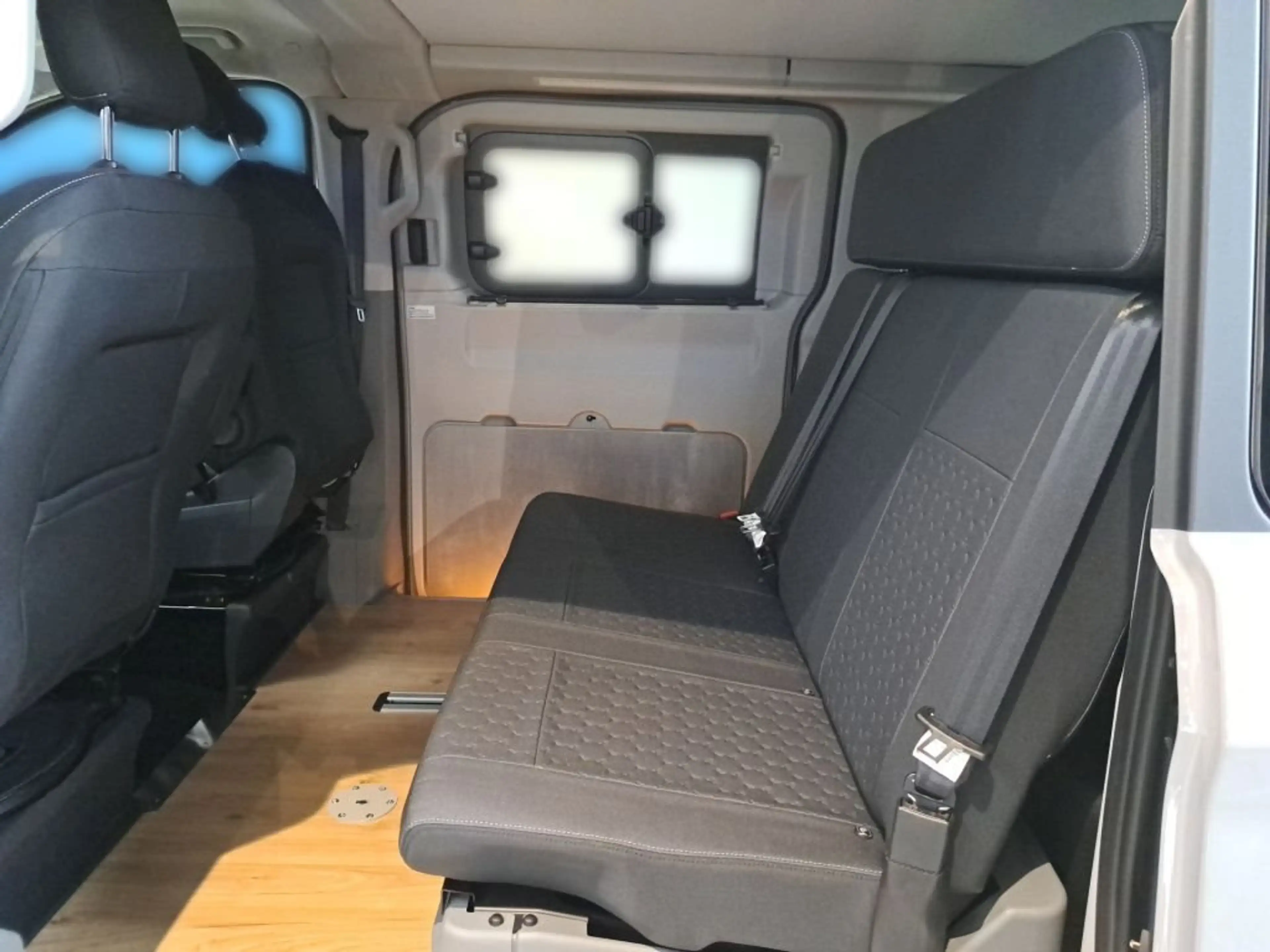 Ford Nugget Nugget 320 L1 VA Autm. Titanium — photo 15