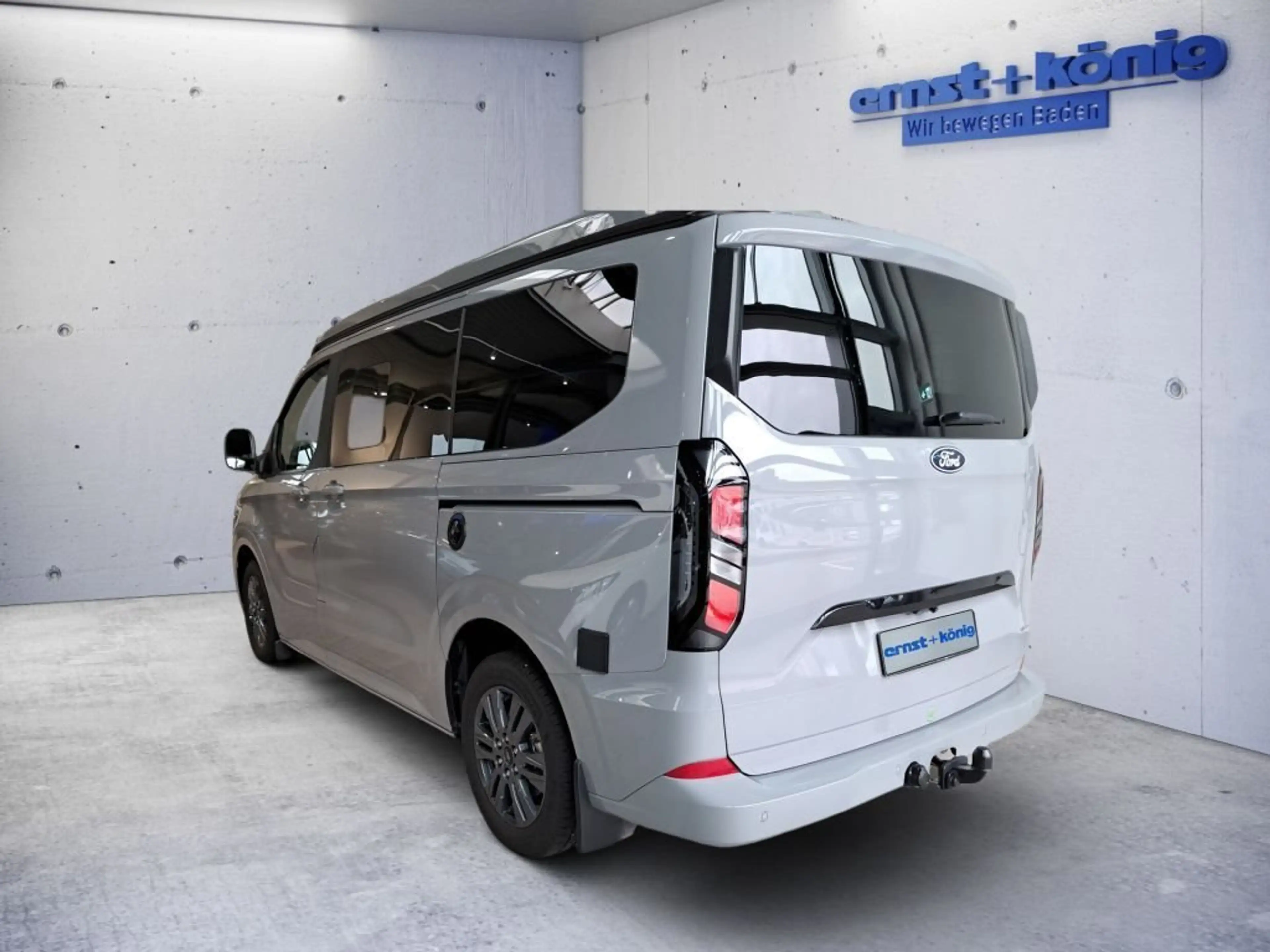 Ford Nugget Nugget 320 L1 VA Autm. Titanium — photo 4